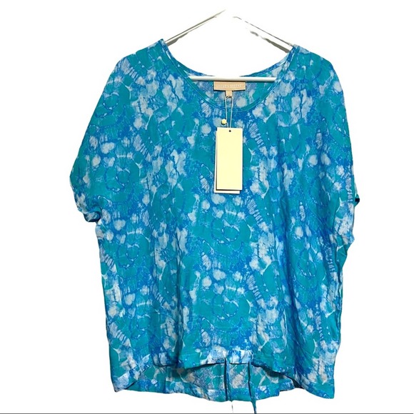 grand and greene Tops - NWT Grand and Greene Batik Print top XL